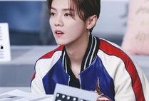 今日娱乐爆料鹿晗是谁呀,揭秘今日娱乐爆料焦点人物