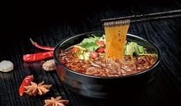 小西酸辣粉爆料视频大全,揭秘网红美食背后的美味奥秘