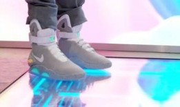 新球鞋网图爆料视频,最新款球鞋视频大揭秘