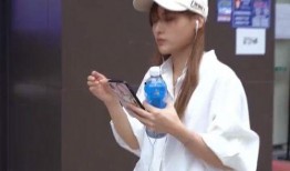 爆料街头卸妆视频,卸妆视频曝光，网友直呼认不出